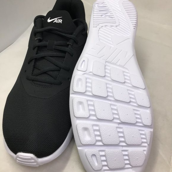 Nike Women's Air Max Oketo Mesh Running Shoes - Picture 3 of 4